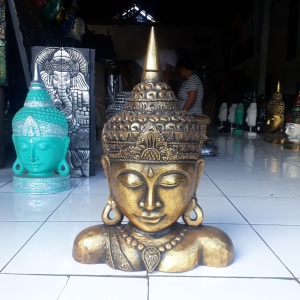 wooden buddha statue